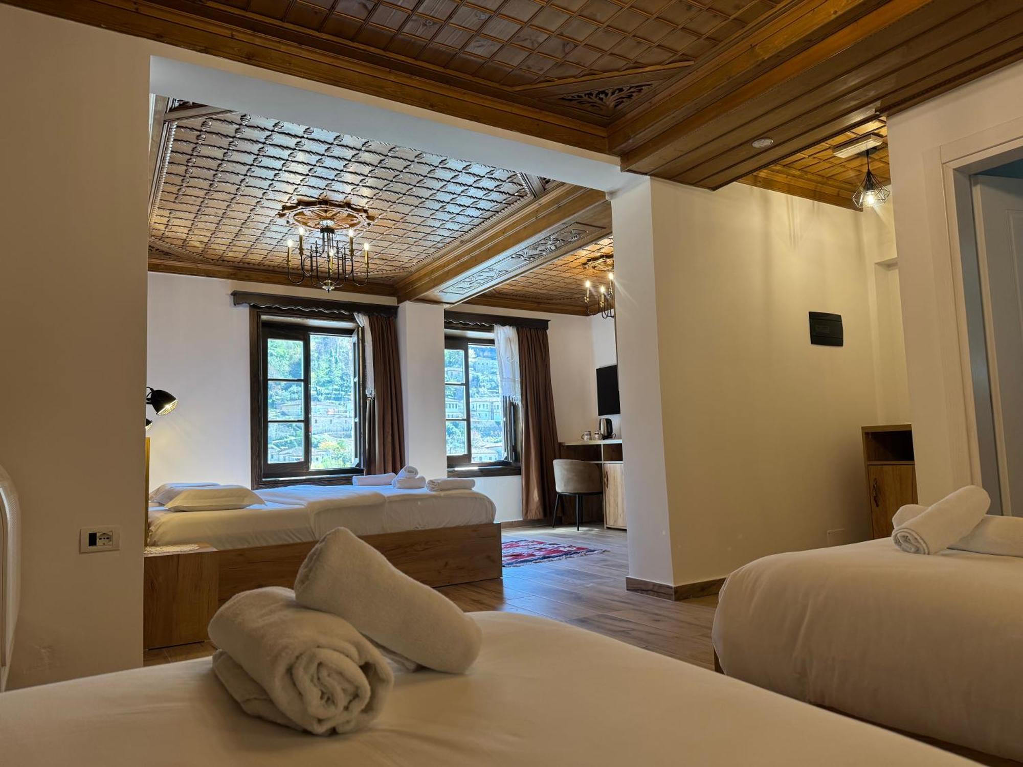 Ansel Hotel *
