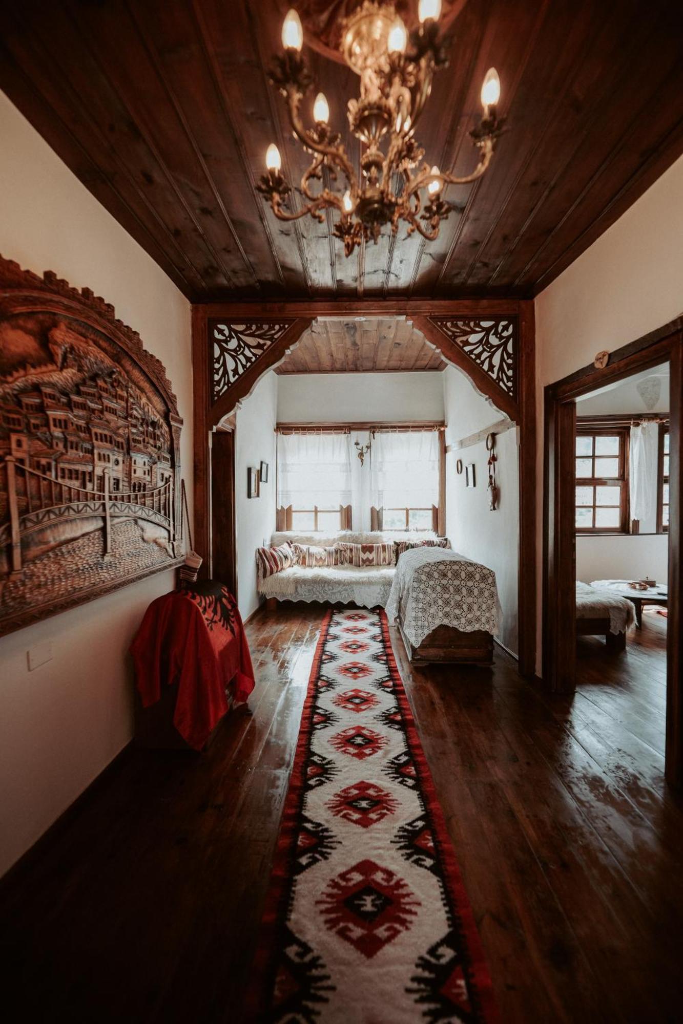 Hotel Ansel *