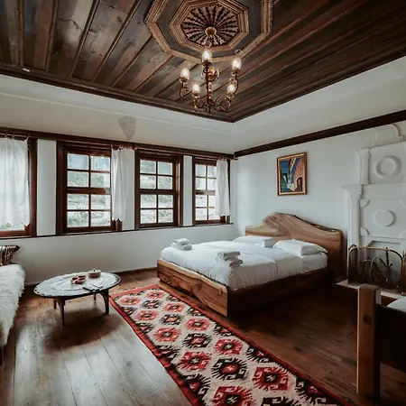 Hotel Ansel Berat Exterior photo