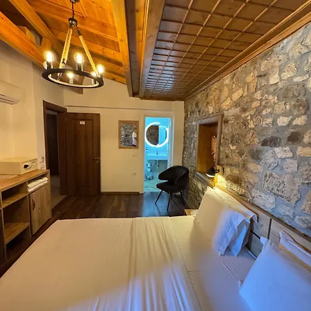 Hotel Ansel Berat Exterior photo