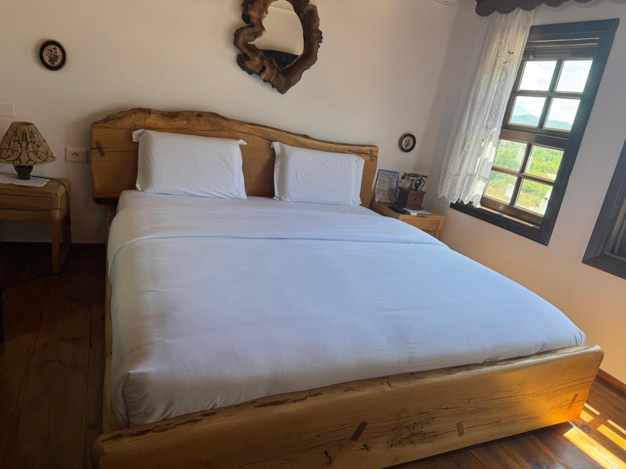 Hotel Ansel *