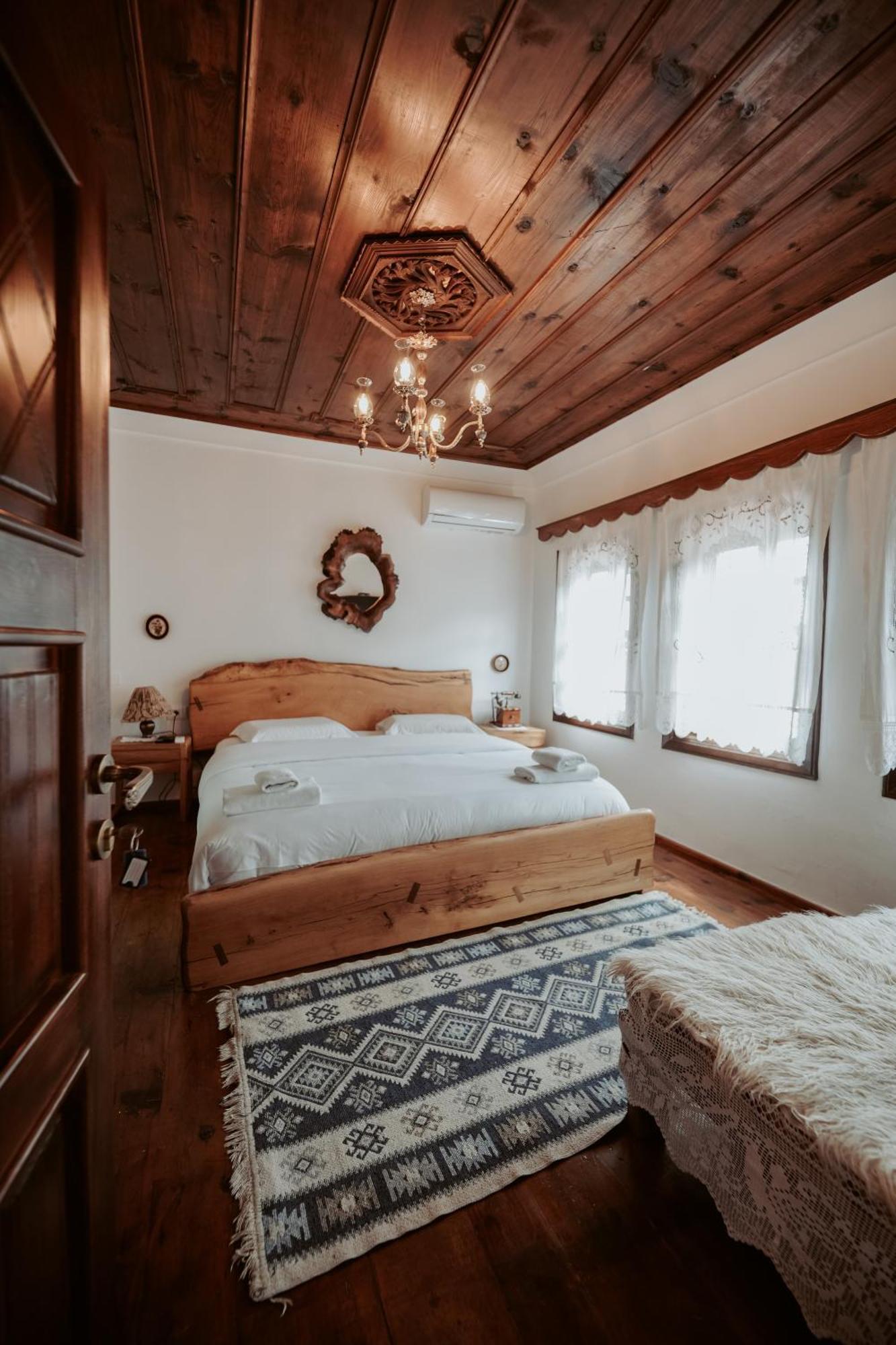 Ansel Hotel